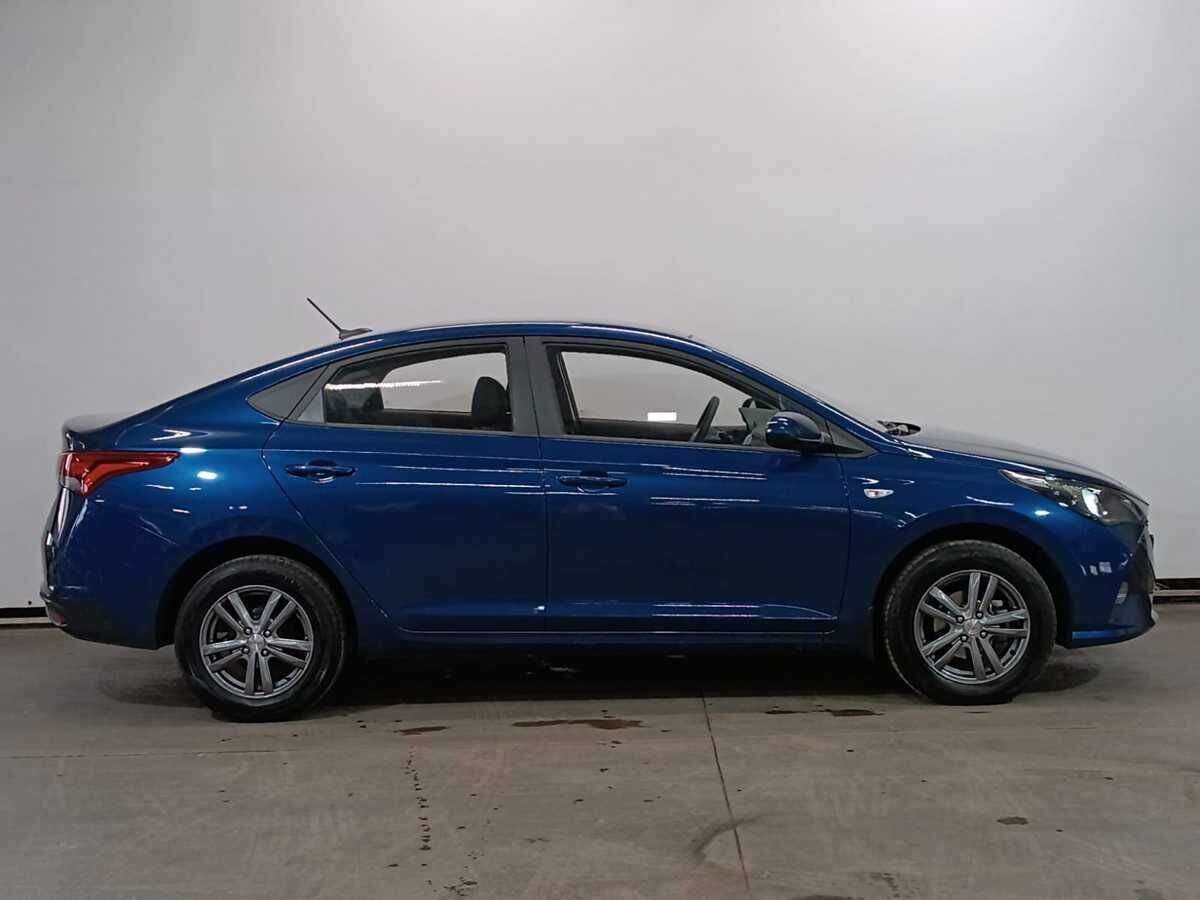 Hyundai Accent 2023 года с пробегом. Фото: #3
