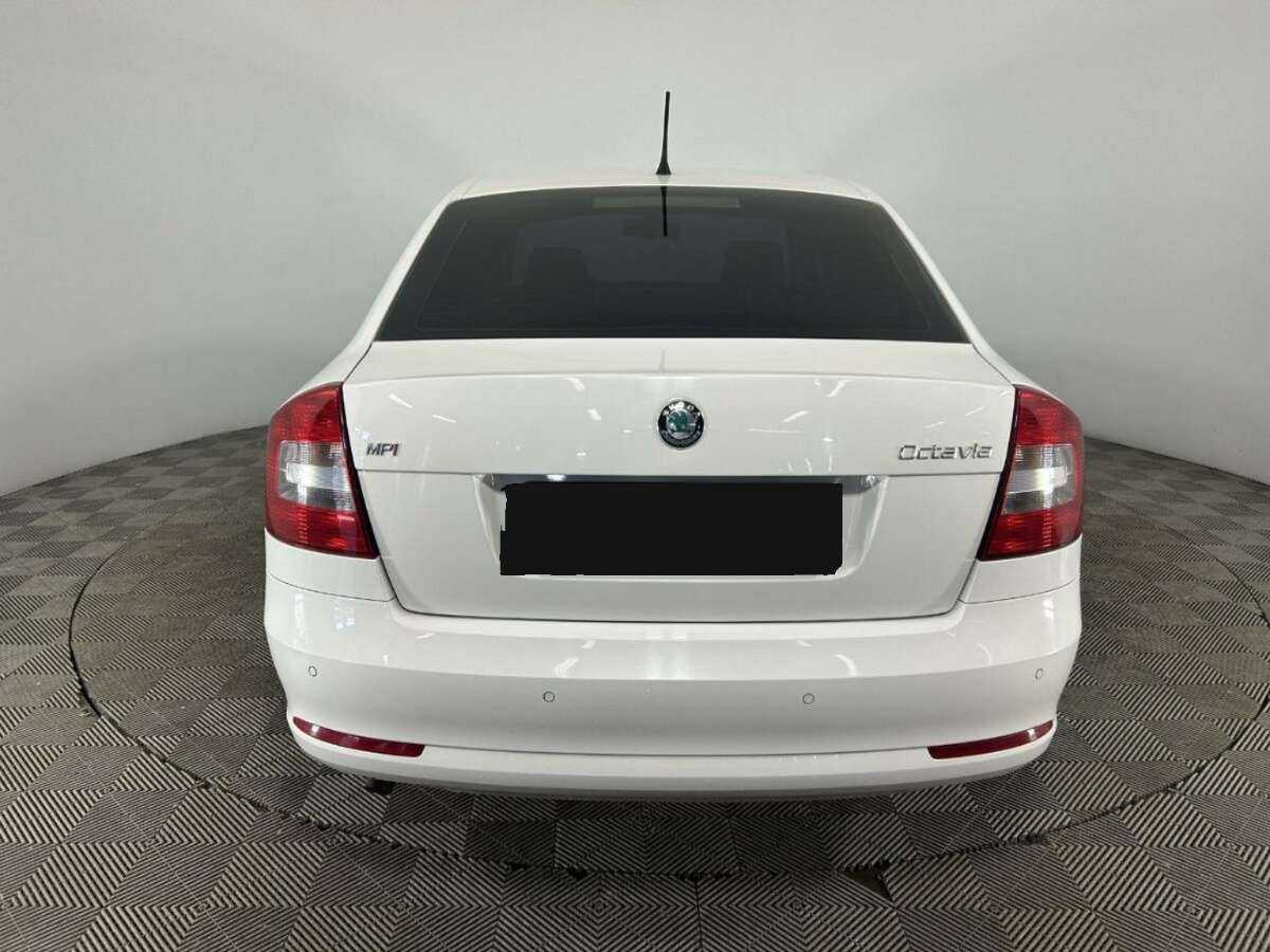 Skoda Octavia 2012 года с пробегом. Фото: #2
