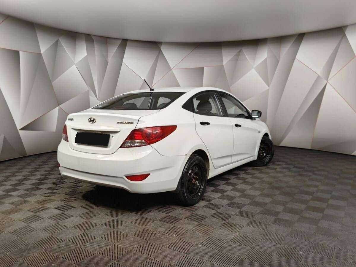 Hyundai Solaris 2013 года с пробегом. Фото: #1
