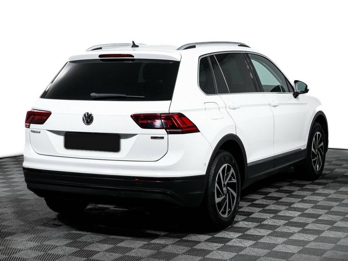 Volkswagen Tiguan 2018 года с пробегом. Фото: #4