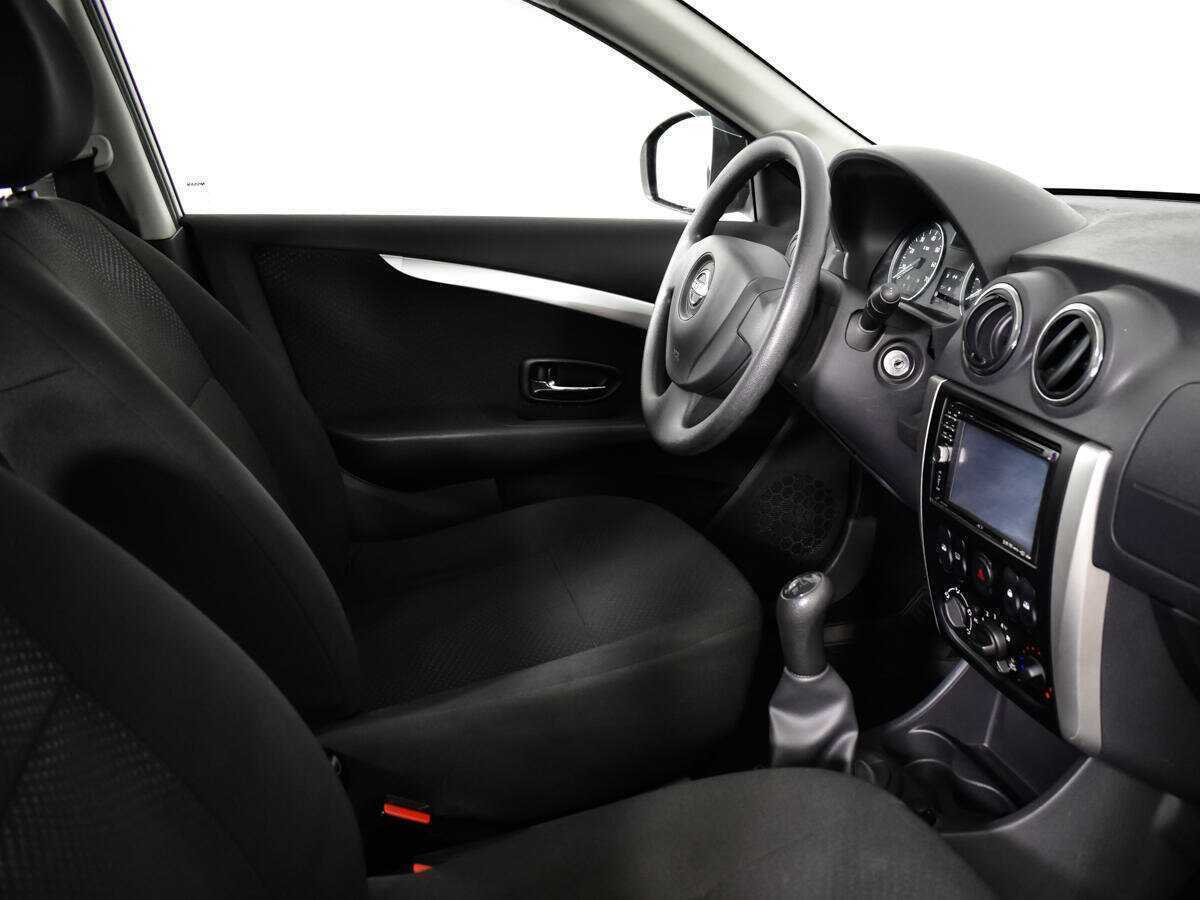 Nissan Almera 2014 года с пробегом. Фото: #5