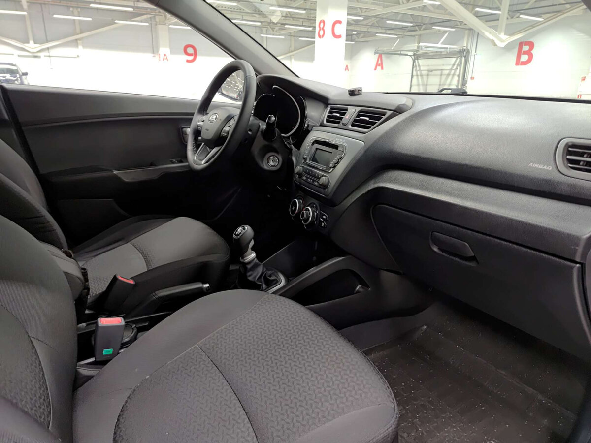 Kia Rio 2014 года с пробегом. Фото: #9