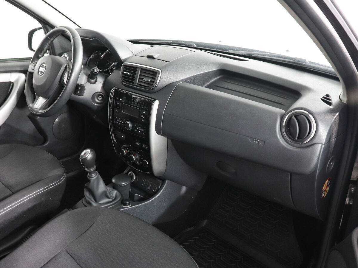 Nissan Terrano 2018 года с пробегом. Фото: #9