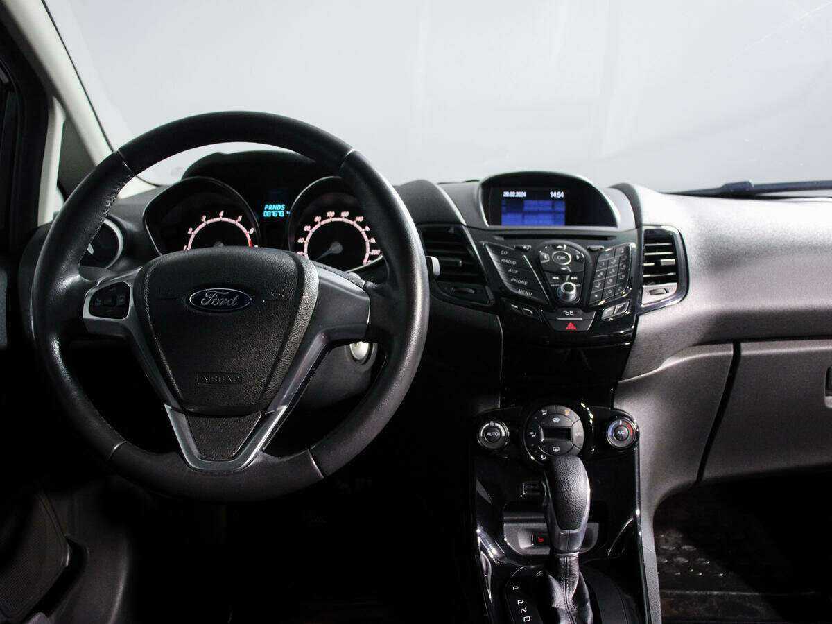 Ford Fiesta 2015 года с пробегом. Фото: #11