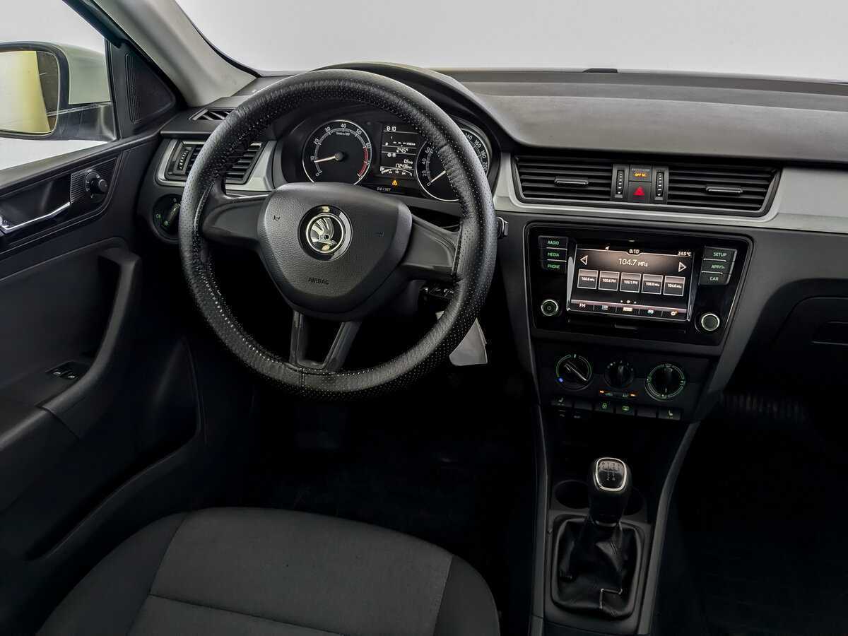 Skoda Rapid 2017 года с пробегом. Фото: #25