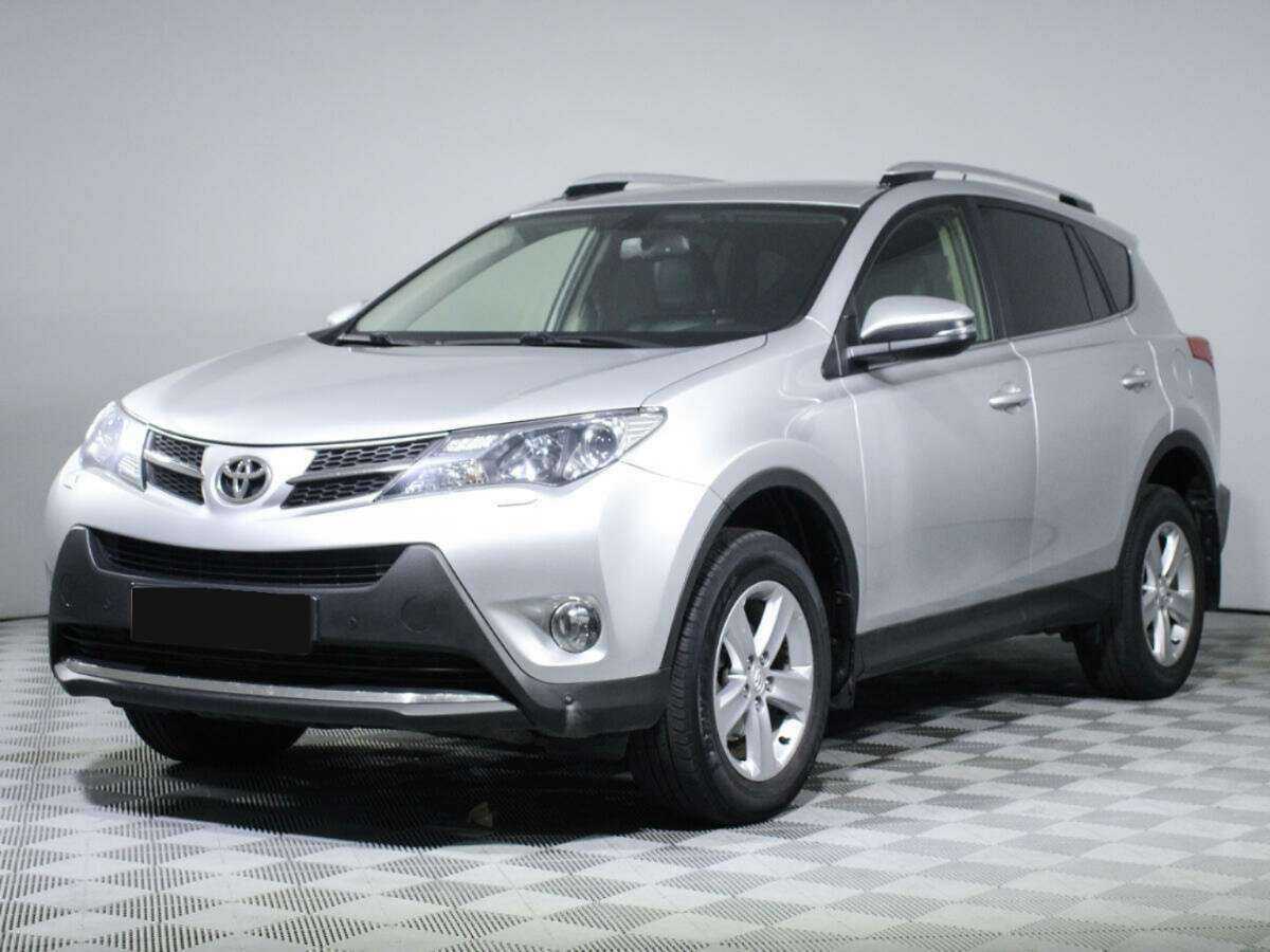 Toyota RAV4 2014 года с пробегом. Посмотреть фото