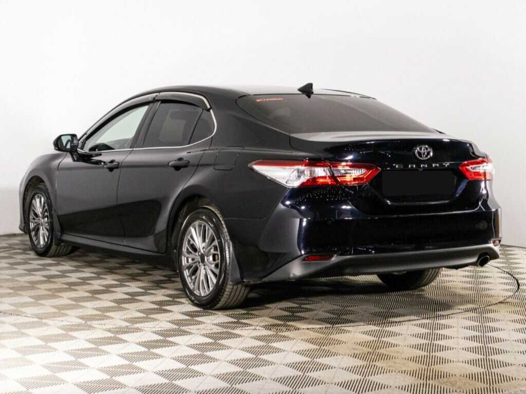 Toyota Camry 2021 года с пробегом. Фото: #6
