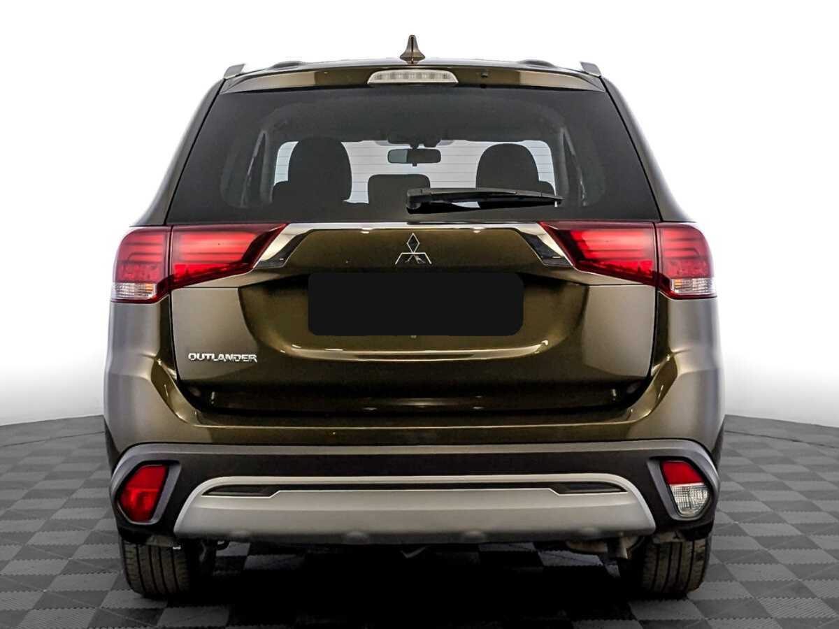 Mitsubishi Outlander 2021 года с пробегом. Фото: #5