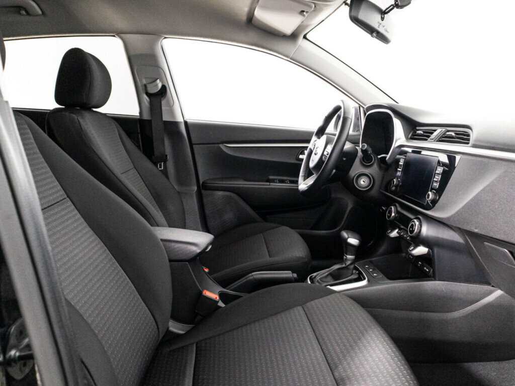 Kia Rio 2021 года с пробегом. Фото: #21