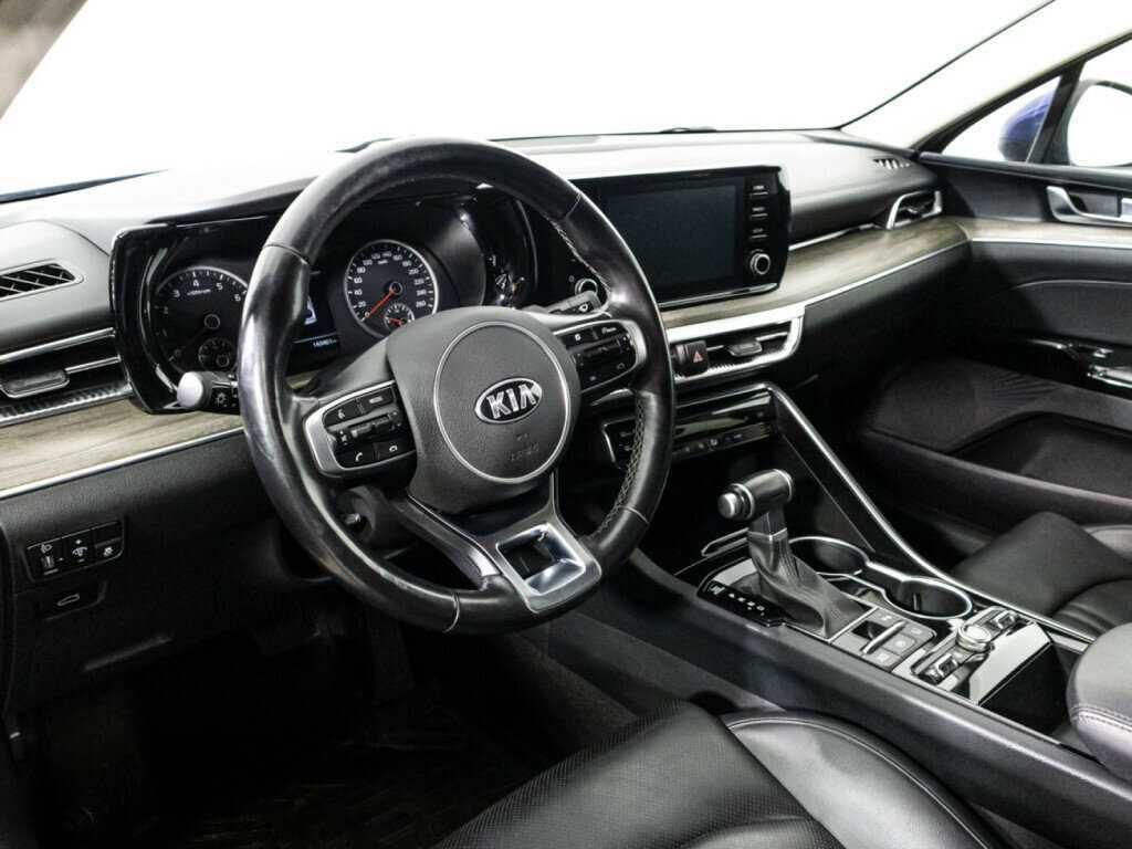 Kia K5 2021 года с пробегом. Фото: #10