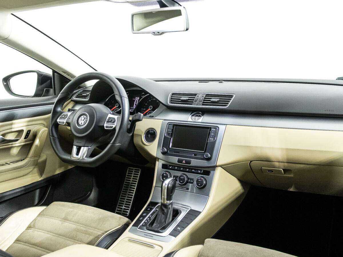 Volkswagen Passat CC 2012 года с пробегом. Фото: #8