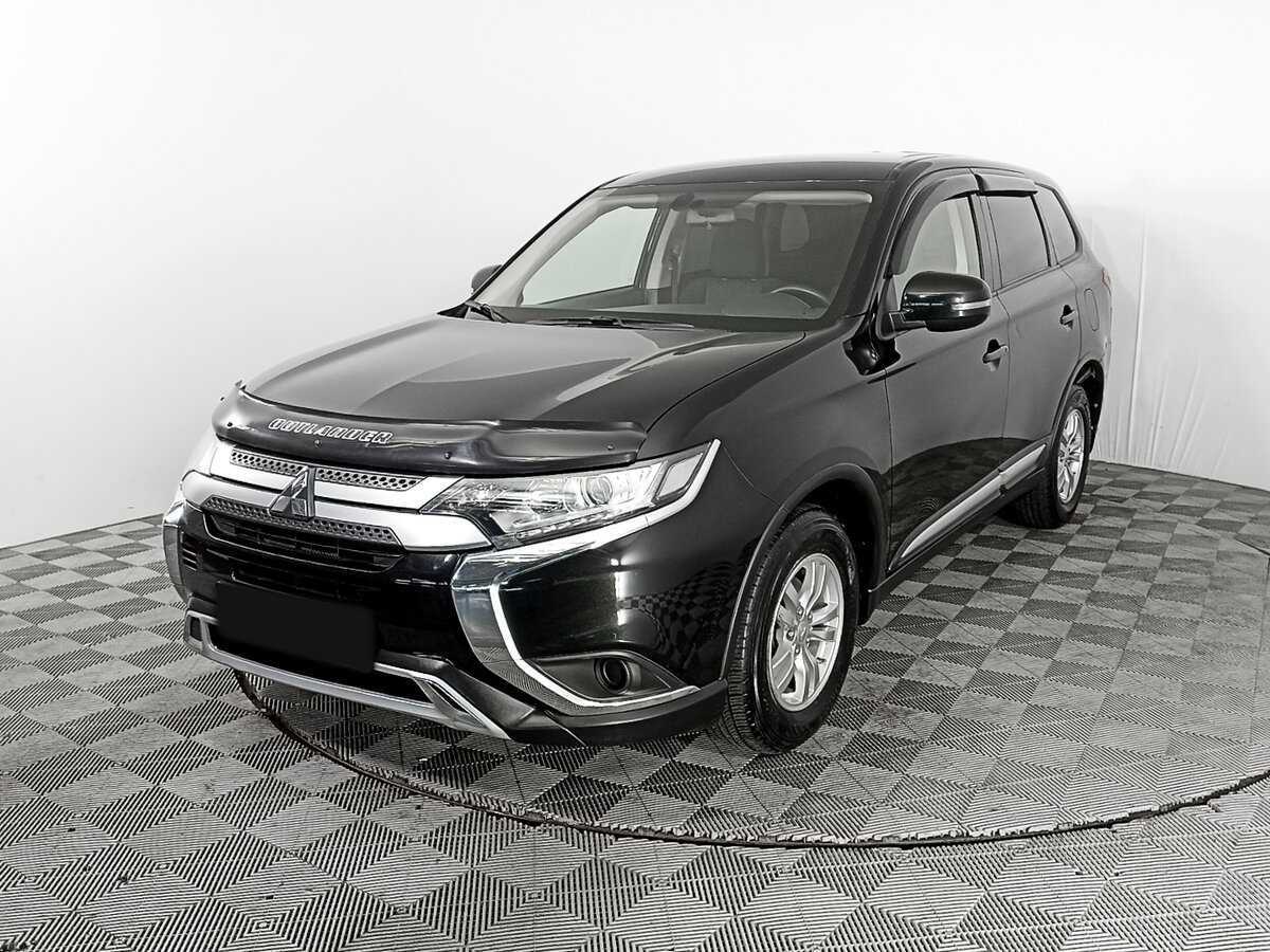 Mitsubishi Outlander 2021 года с пробегом. Посмотреть фото