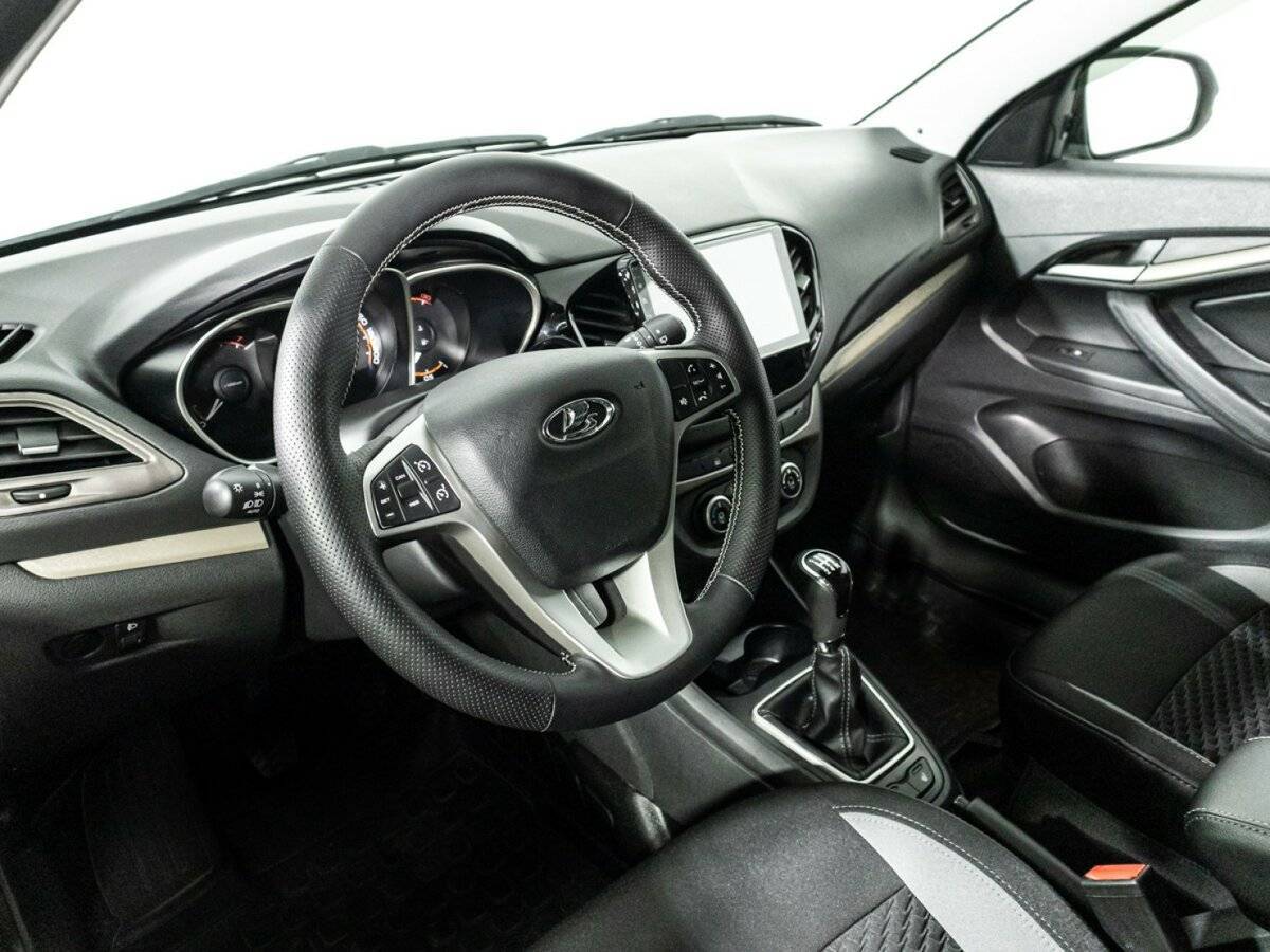 Lada (ВАЗ) Vesta 2019 года с пробегом. Фото: #10