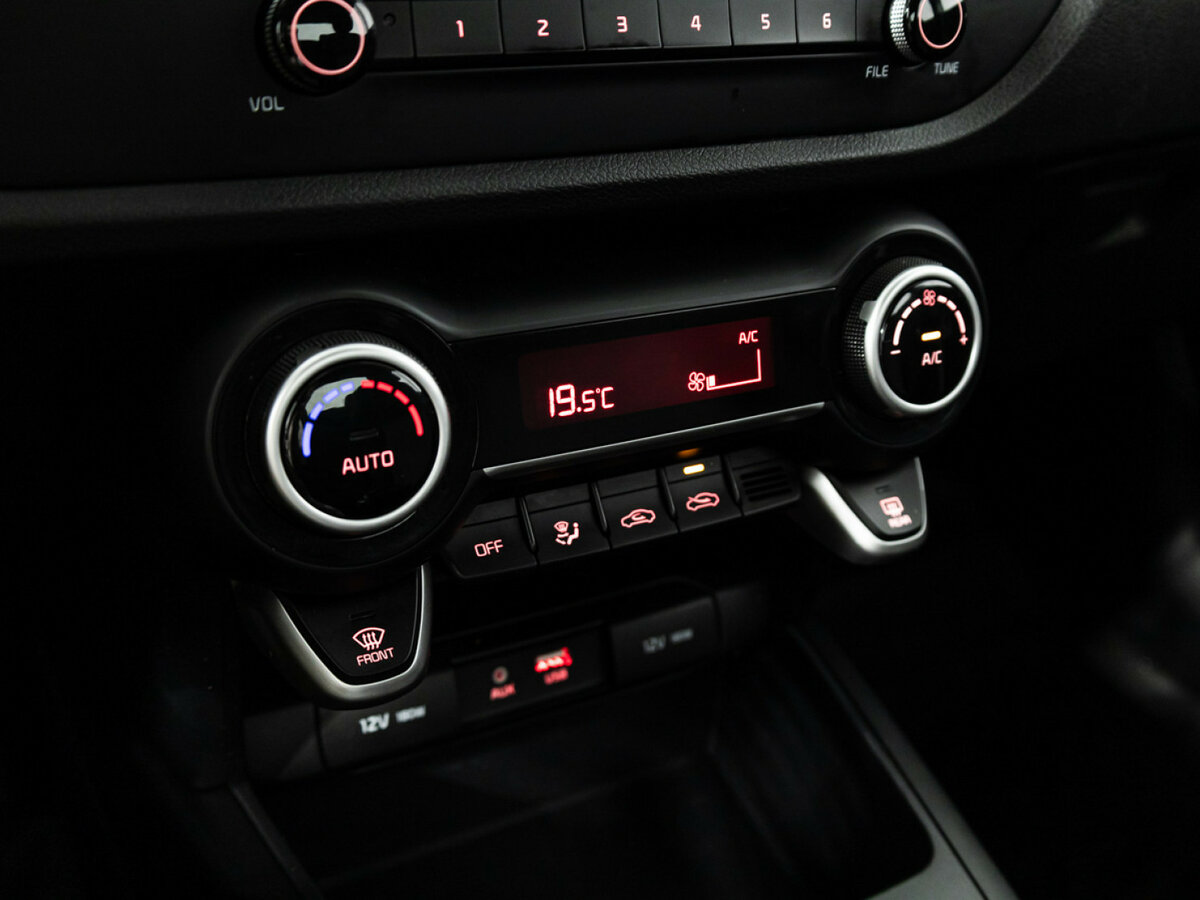 Kia Rio 2018 года с пробегом. Фото: #15