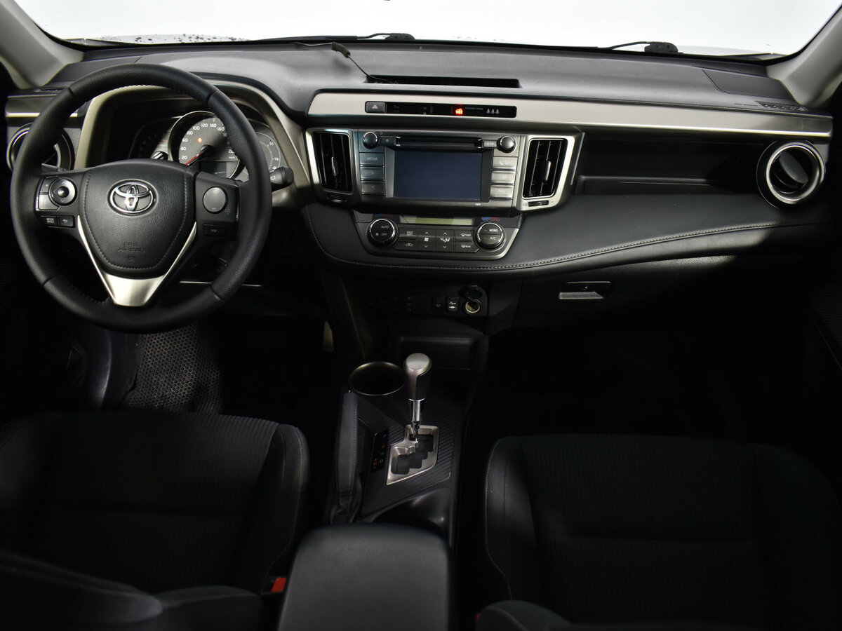Toyota RAV4 2014 года с пробегом. Фото: #13