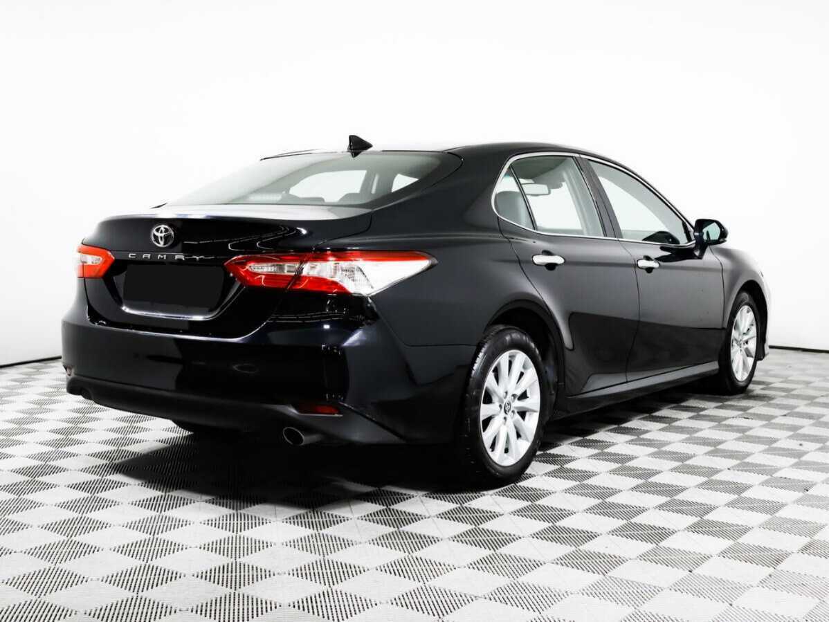 Toyota Camry 2020 года с пробегом. Фото: #3