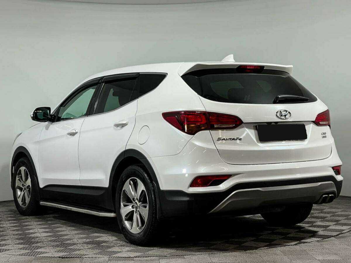 Hyundai Santa Fe 2017 года с пробегом. Фото: #6