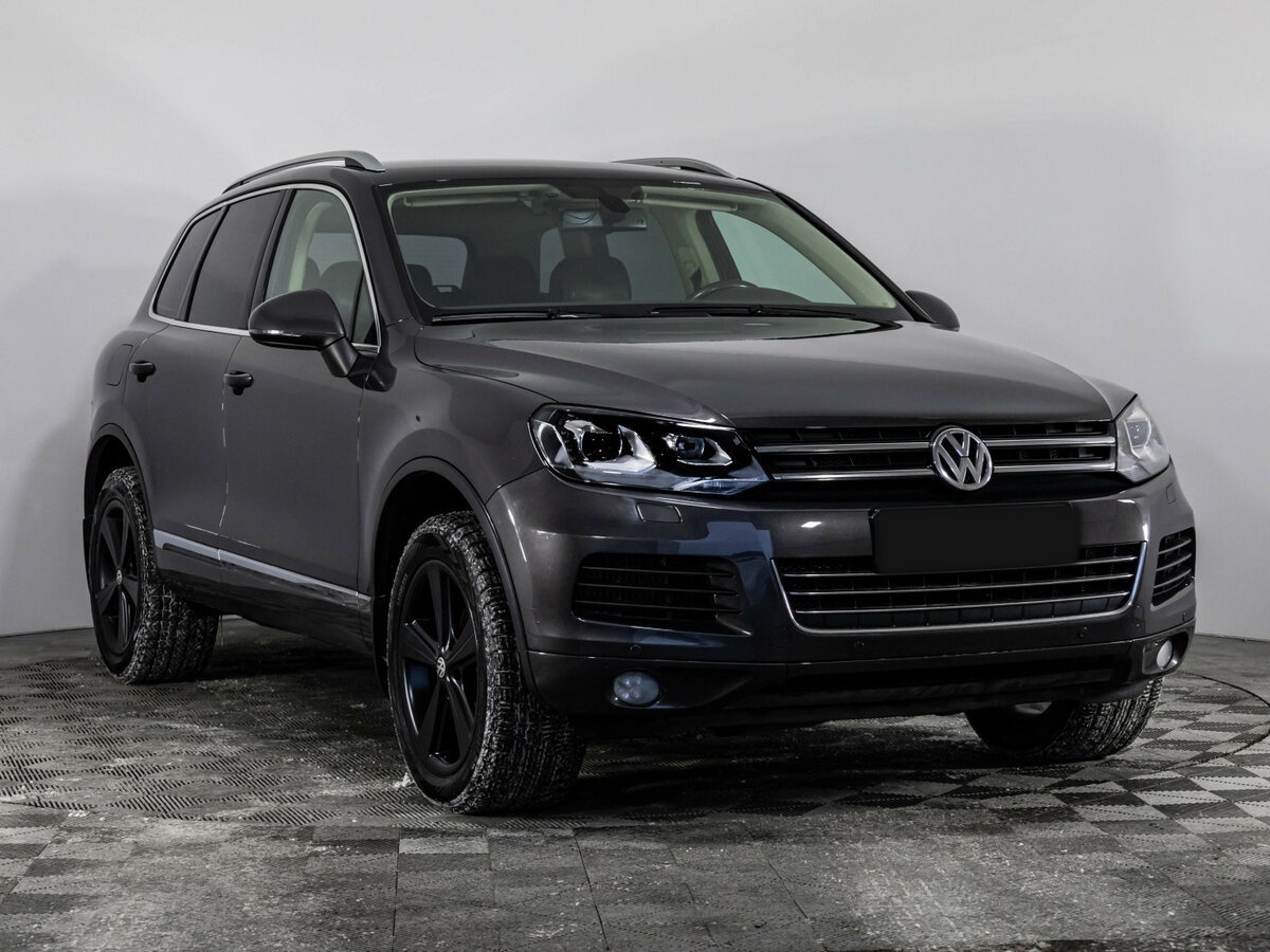 Volkswagen Touareg 2012 года с пробегом. Фото: #2