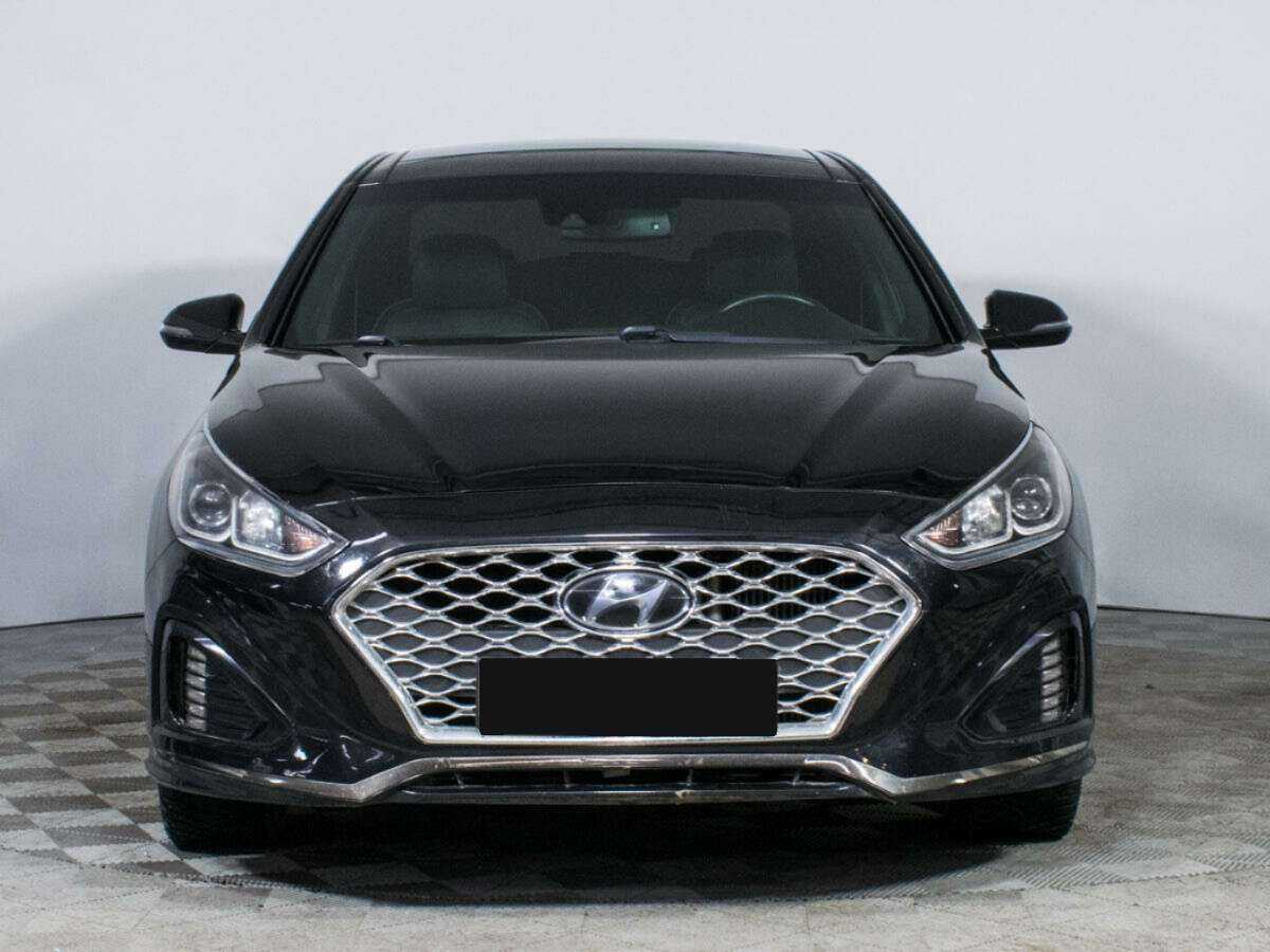 Hyundai Sonata 2018 года с пробегом. Фото: #1