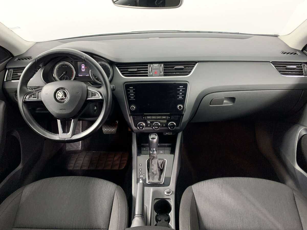 Skoda Octavia 2018 года с пробегом. Фото: #13