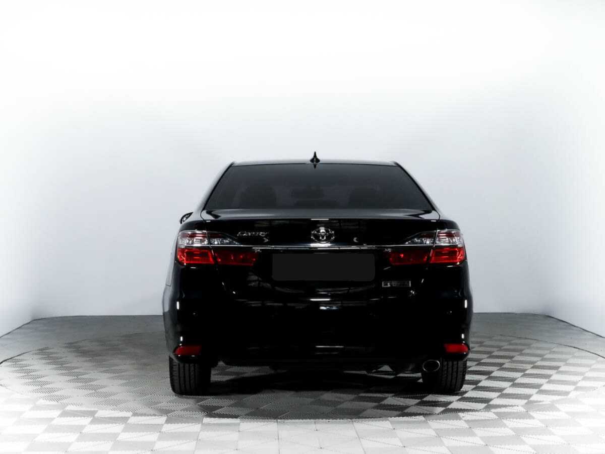 Toyota Camry 2017 года с пробегом. Фото: #5