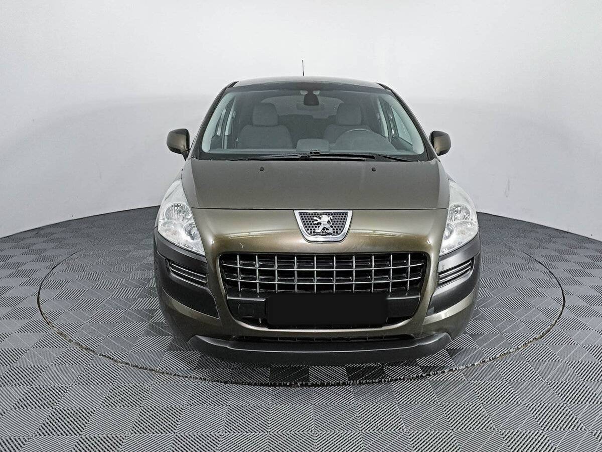 Peugeot 3008 2012 года с пробегом. Фото: #1