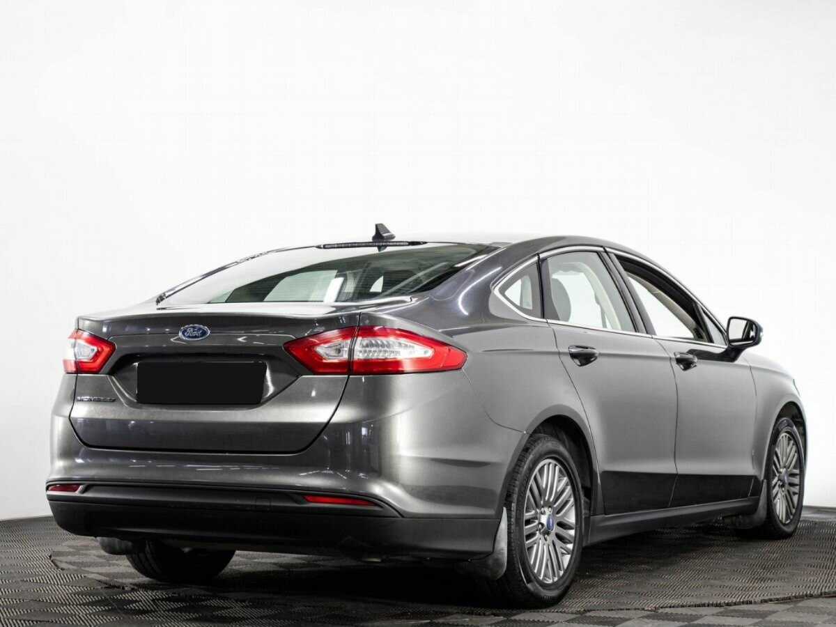 Ford Mondeo 2017 года с пробегом. Фото: #3