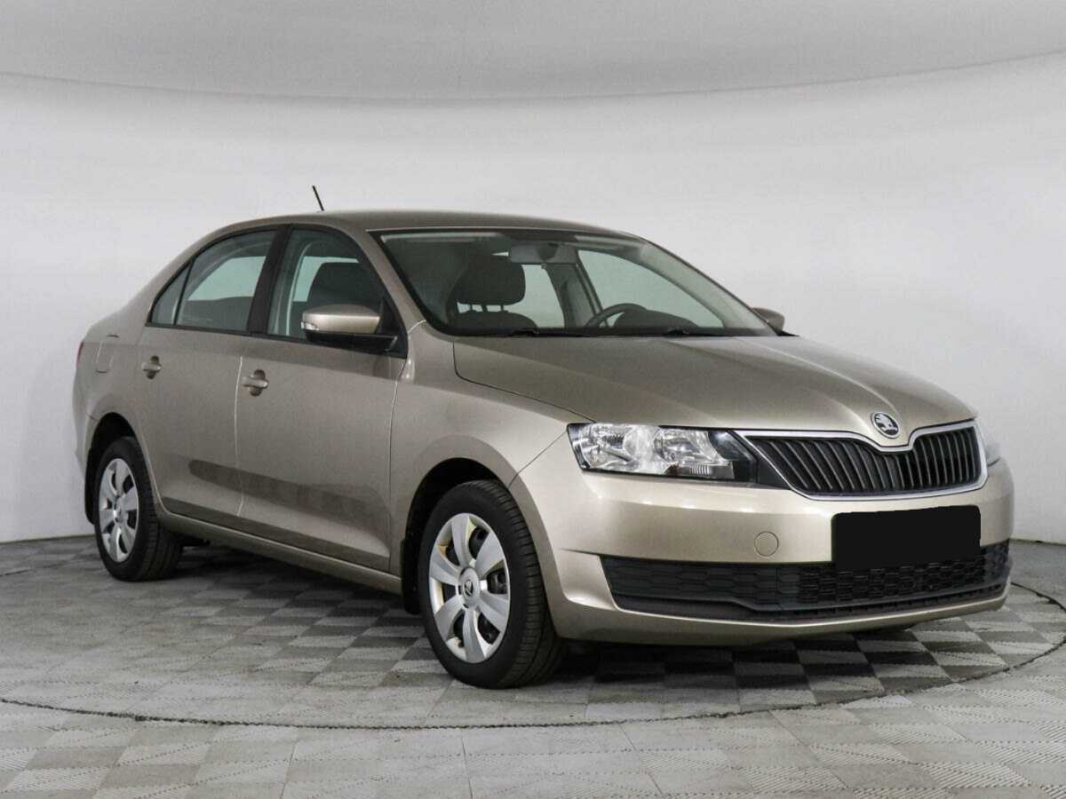 Skoda Rapid 2018 года с пробегом. Фото: #2