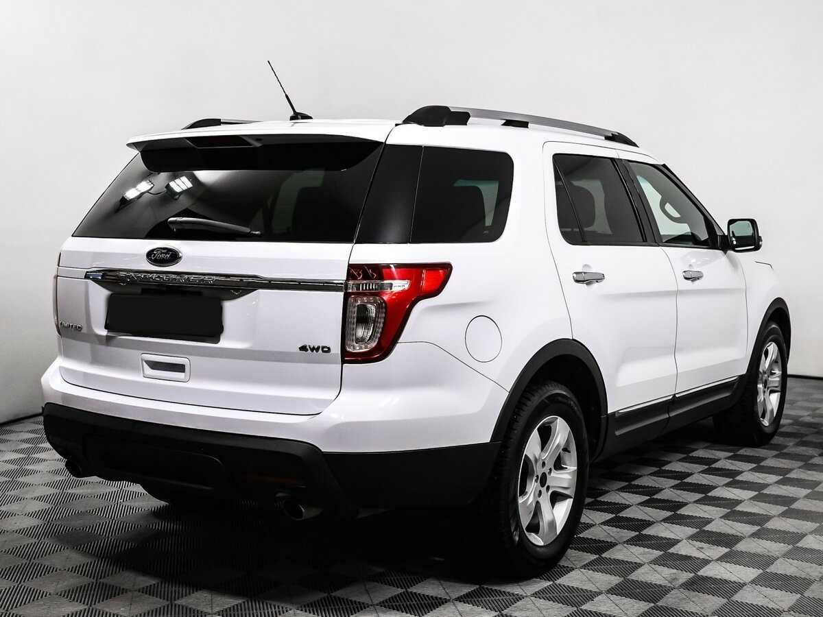 Ford Explorer 2014 года с пробегом. Фото: #4