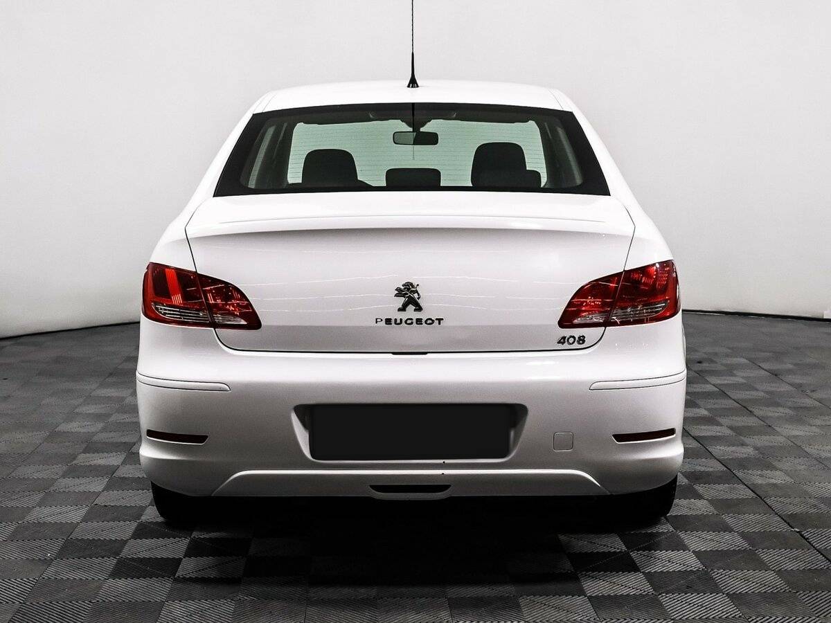 Peugeot 408 2012 года с пробегом. Фото: #5