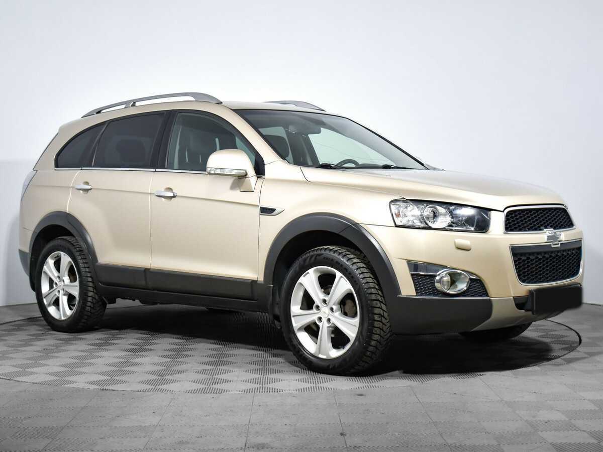 Chevrolet Captiva 2012 года с пробегом. Фото: #2