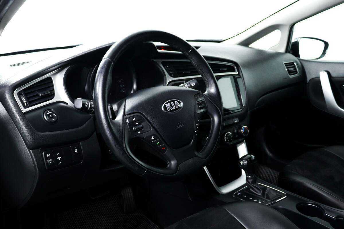 Kia Ceed 2018 года с пробегом. Фото: #12