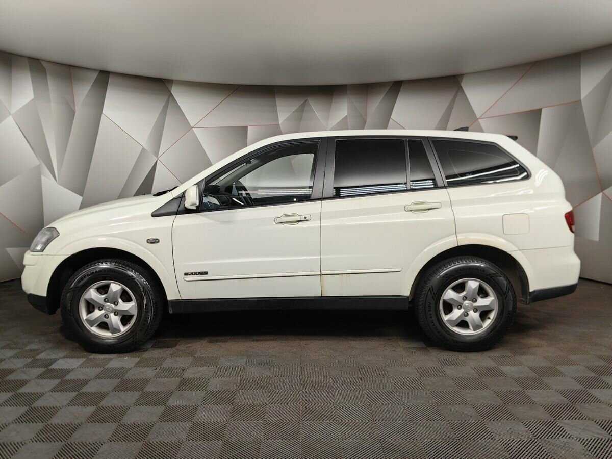 SsangYong Kyron 2014 года с пробегом. Фото: #4