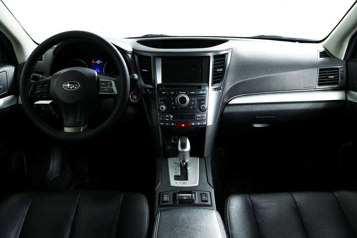 Subaru Outback 2012 года с пробегом. Фото: #10