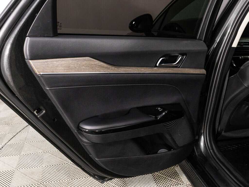 Kia K5 2020 года с пробегом. Фото: #23