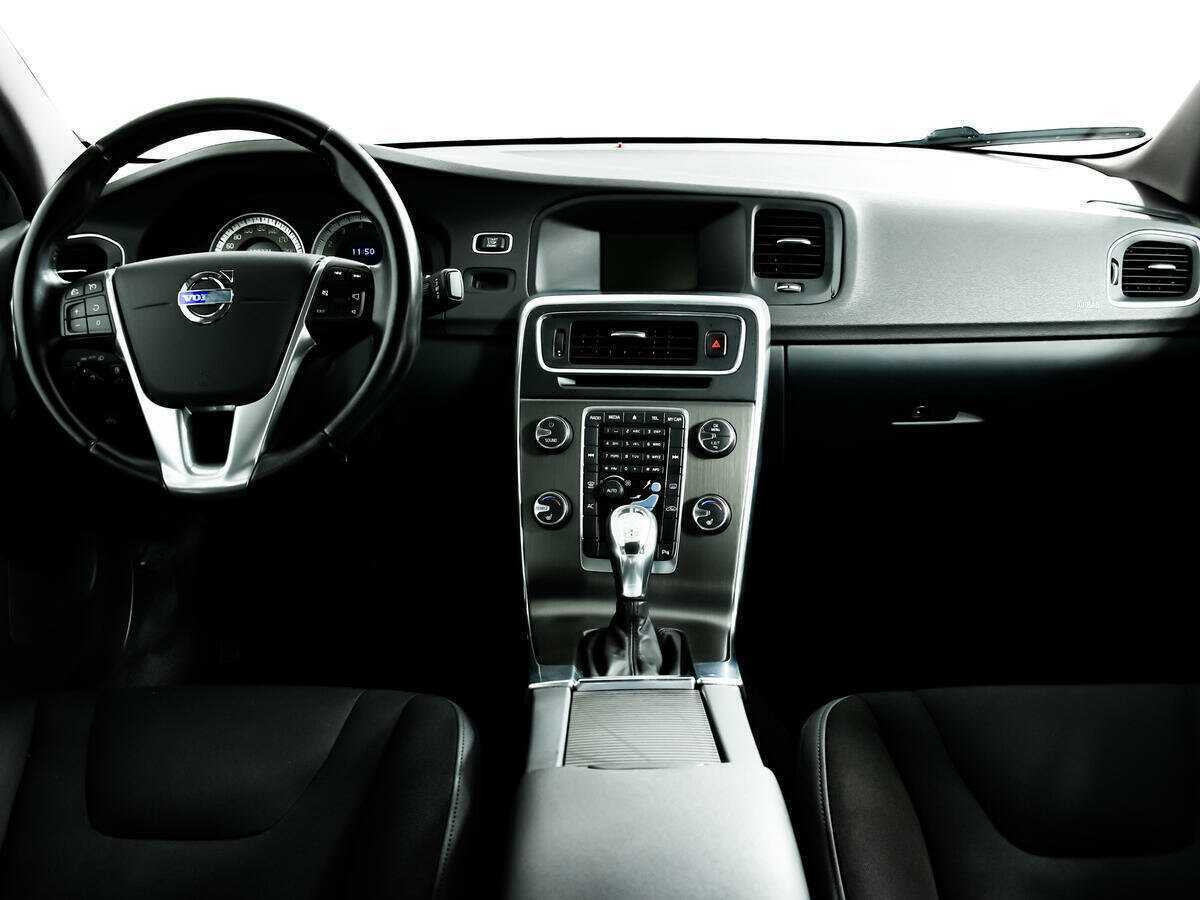 Volvo S60 2012 года с пробегом. Фото: #10