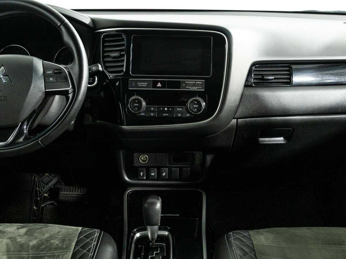 Mitsubishi Outlander 2019 года с пробегом. Фото: #14