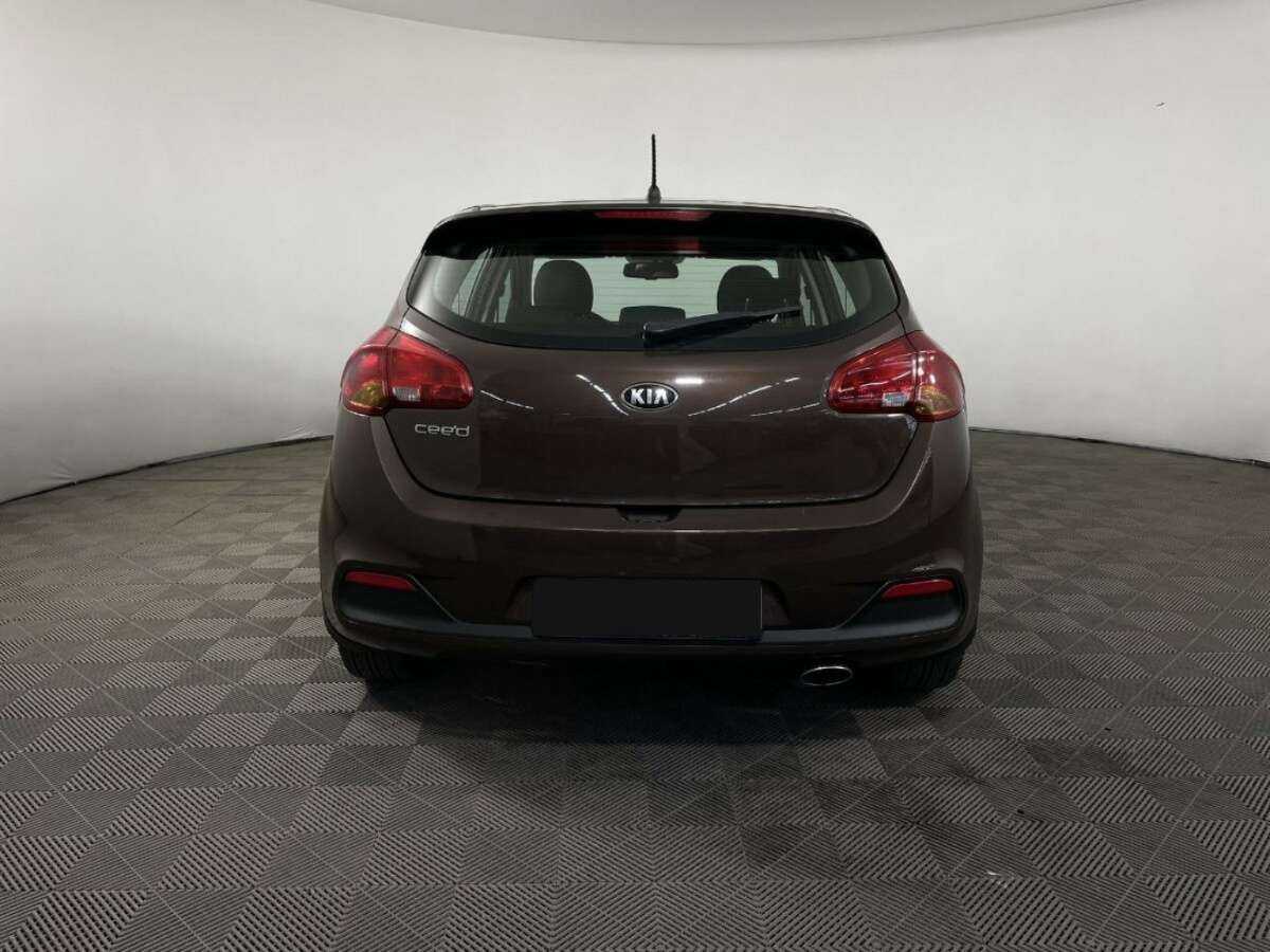 Kia Ceed 2013 года с пробегом. Фото: #2