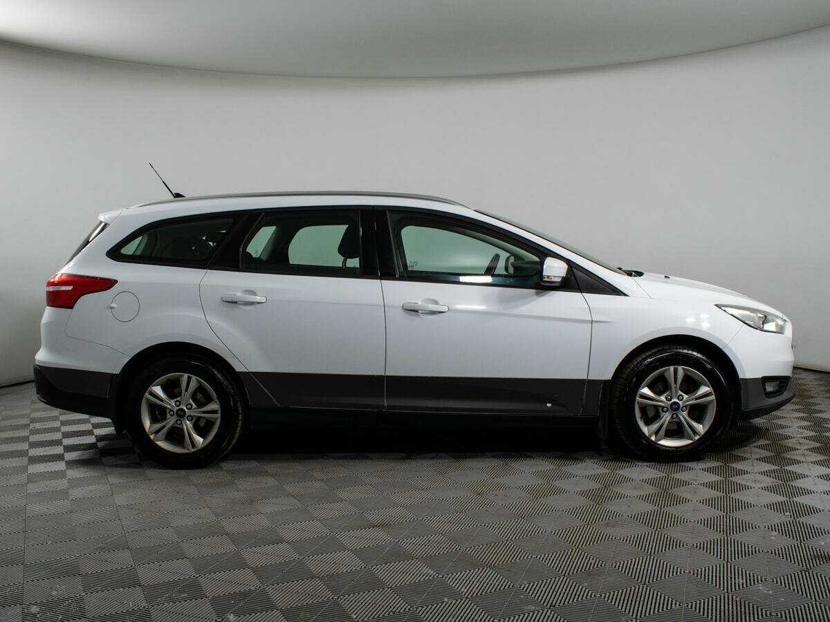 Ford Focus 2017 года с пробегом. Фото: #3