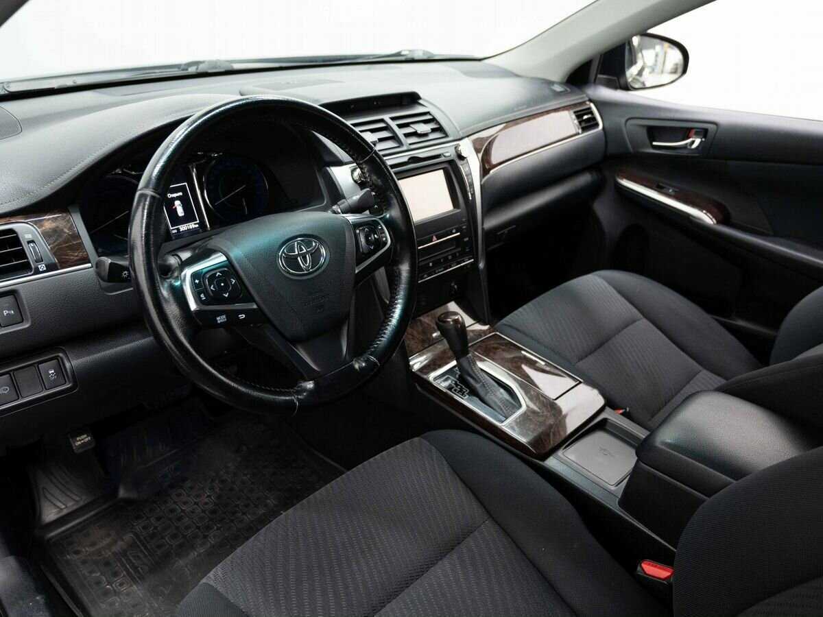 Toyota Camry 2016 года с пробегом. Фото: #6