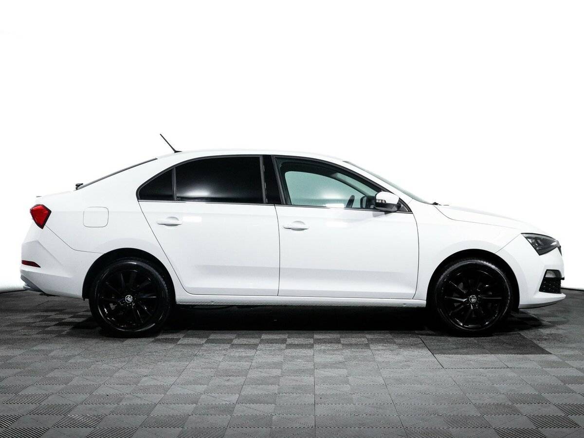 Skoda Rapid 2022 года с пробегом. Фото: #3
