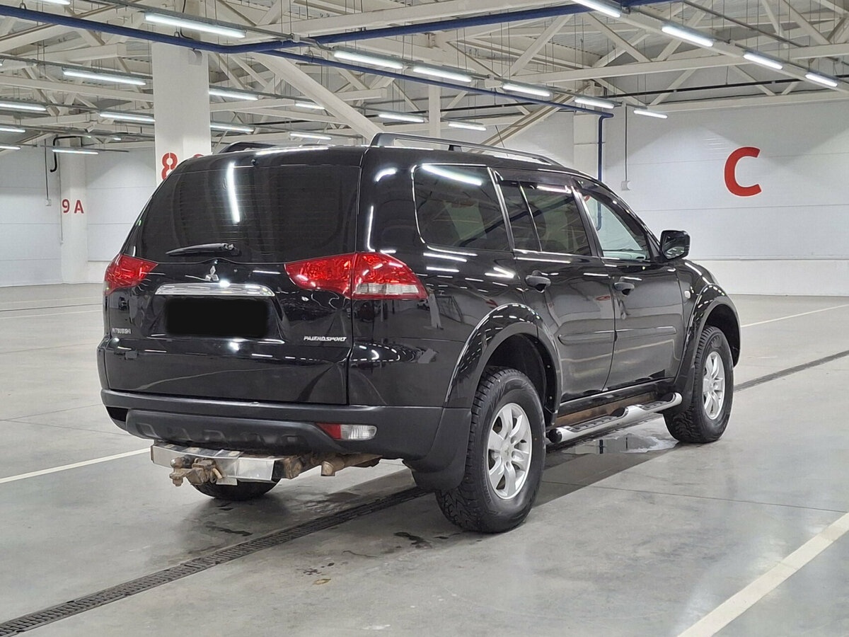 Mitsubishi Pajero Sport 2014 года с пробегом. Фото: #4