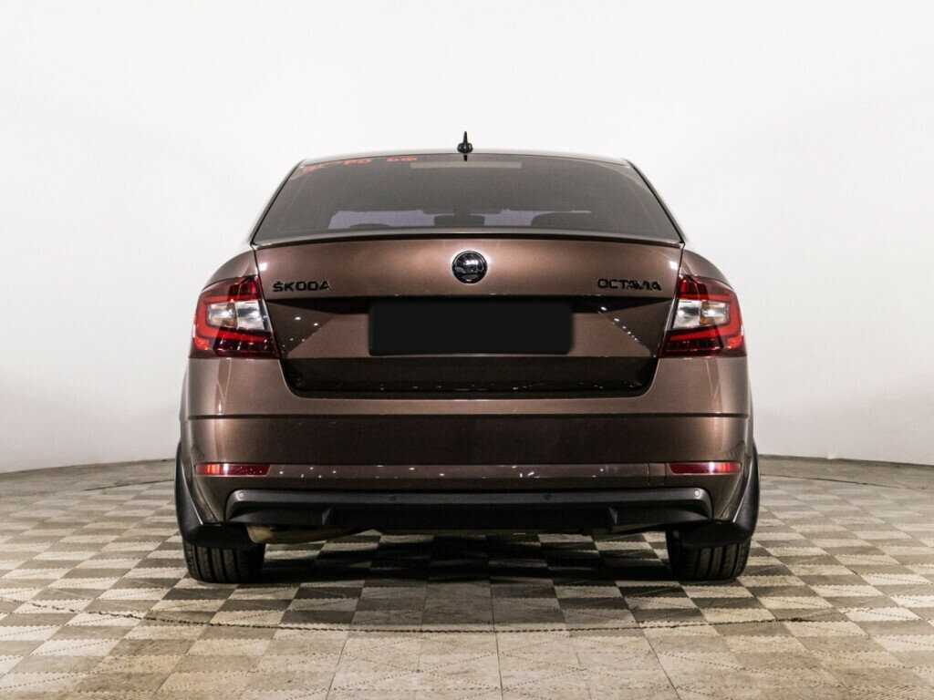Skoda Octavia 2017 года с пробегом. Фото: #5