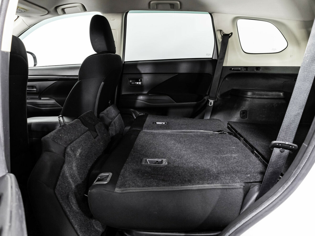 Mitsubishi Outlander 2019 года с пробегом. Фото: #17