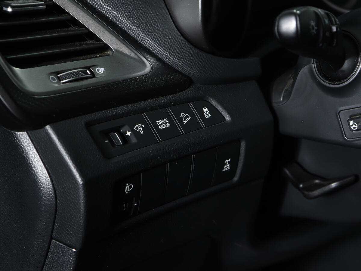 Hyundai Santa Fe 2016 года с пробегом. Фото: #15