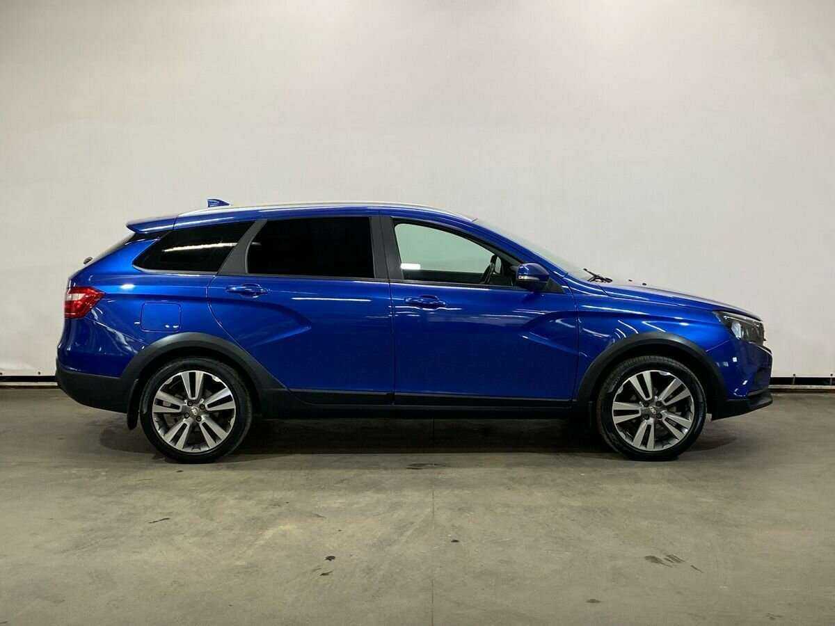 Lada (ВАЗ) Vesta 2021 года с пробегом. Фото: #3