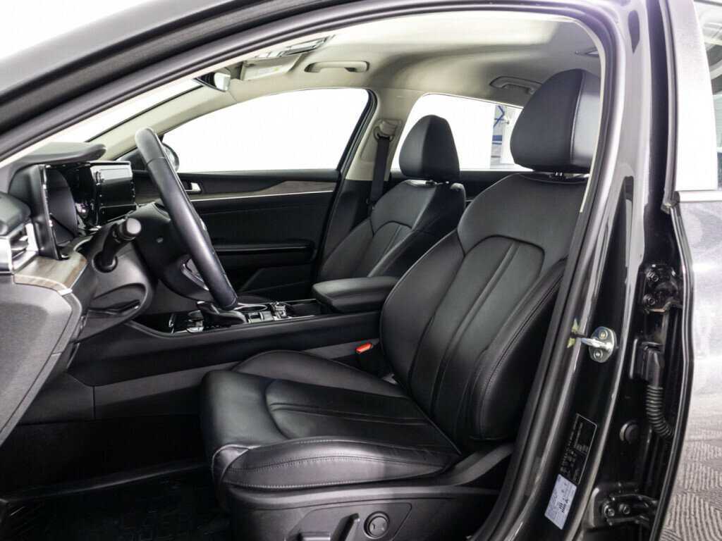 Kia K5 2020 года с пробегом. Фото: #20