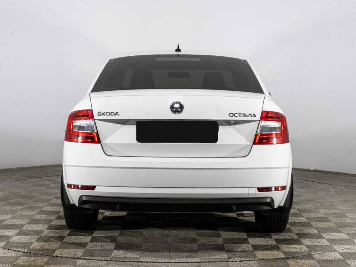 Skoda Octavia 2018 года с пробегом. Фото: #5