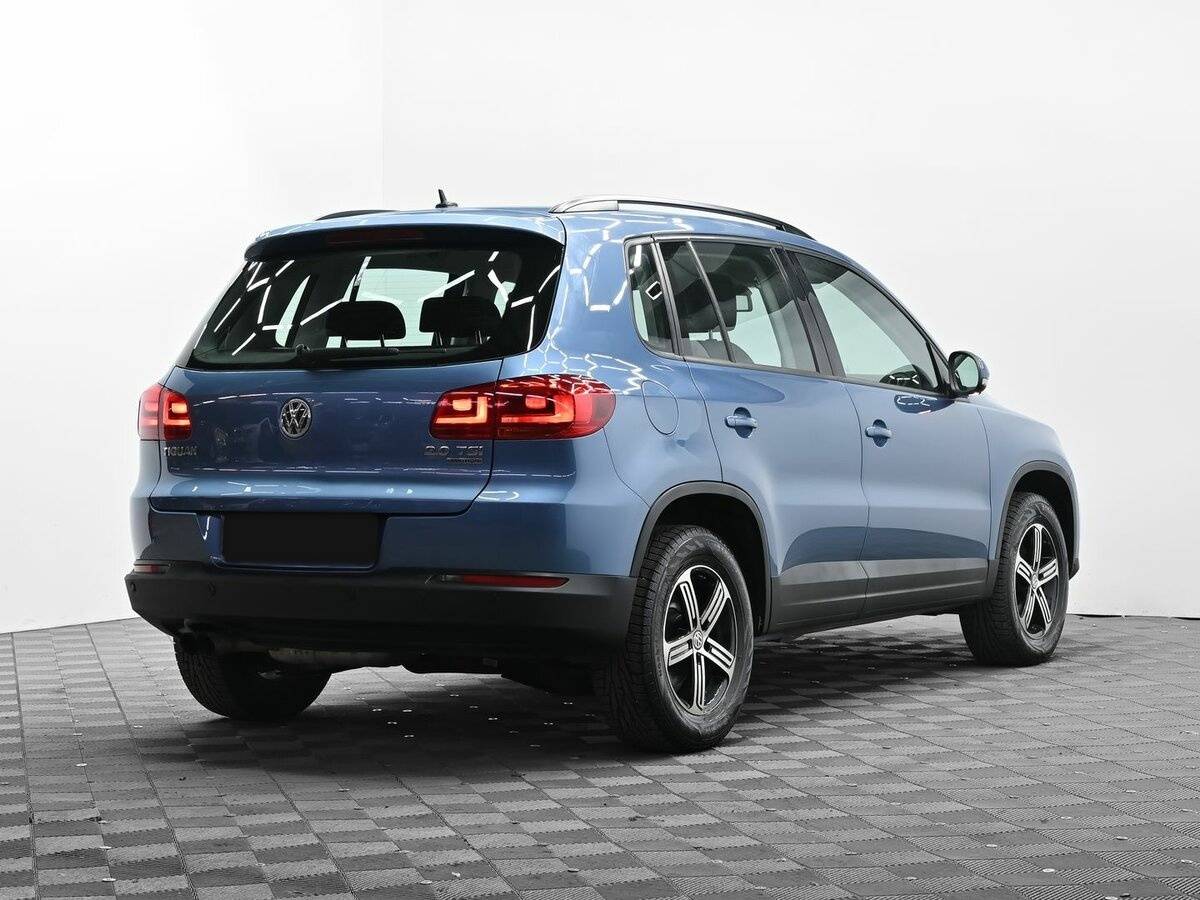 Volkswagen Tiguan 2012 года с пробегом. Фото: #3