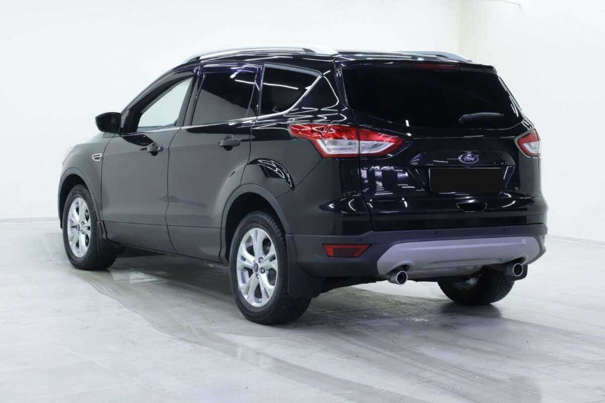 Ford Kuga 2013 года с пробегом. Фото: #1
